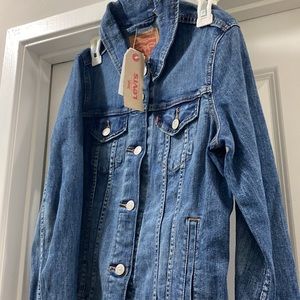 BRAND NEW LEVIS original trucker denim jean jacket